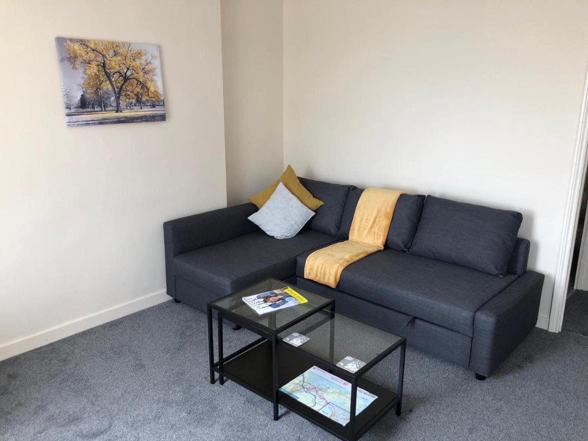 Comfy Stays Holiday home *